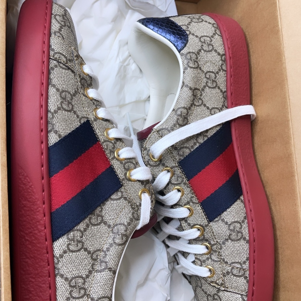 Gucci Shoes